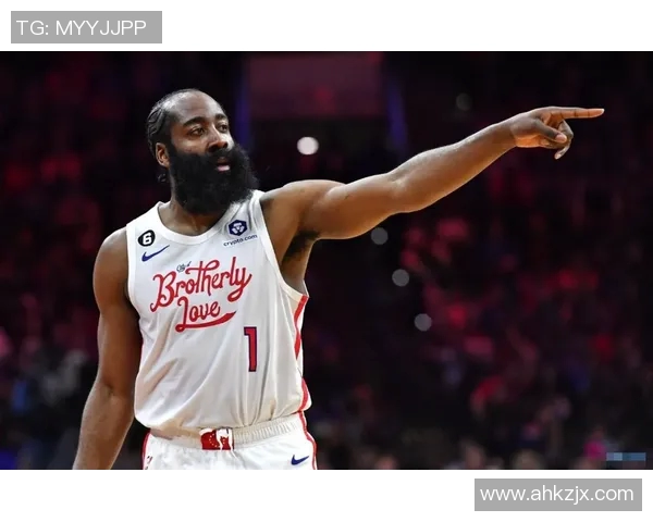 探寻34号篮球明星的英文名背后的故事与传奇人生