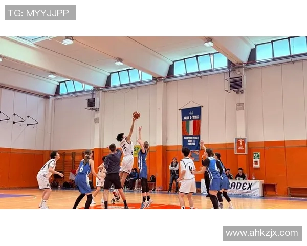 篮球明星太太们的生活与风采揭秘他们背后的故事与支持力量